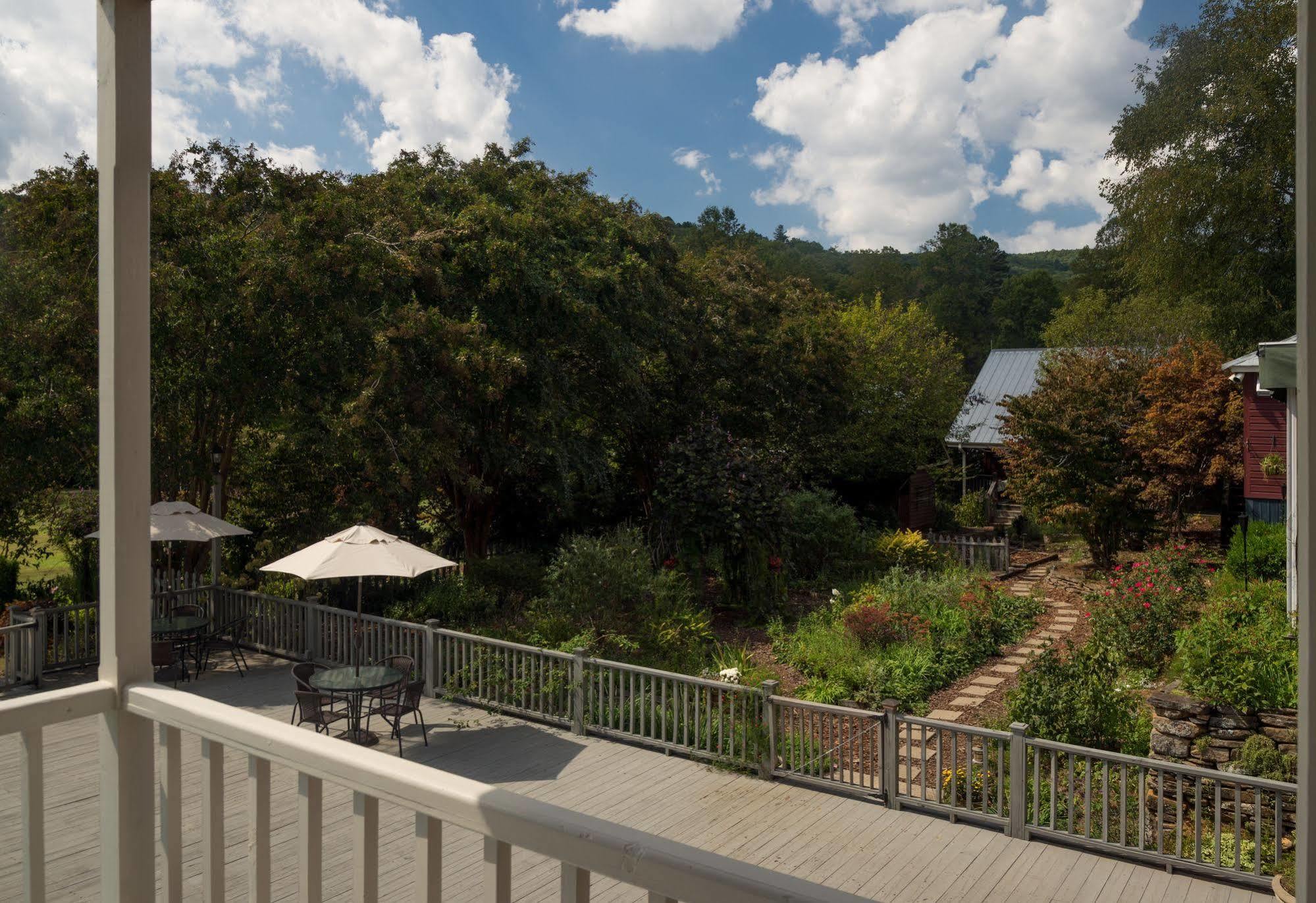 Glen-Ella Springs Inn Clarkesville Exterior foto